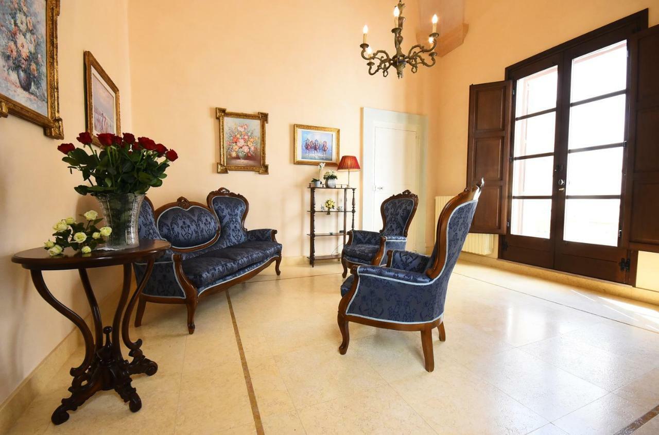 B&B Insula Gallipoli Bagian luar foto